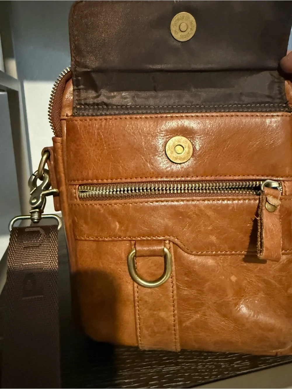 Pi Uncle Men’s Messenger Leather Bag 10”x 8”